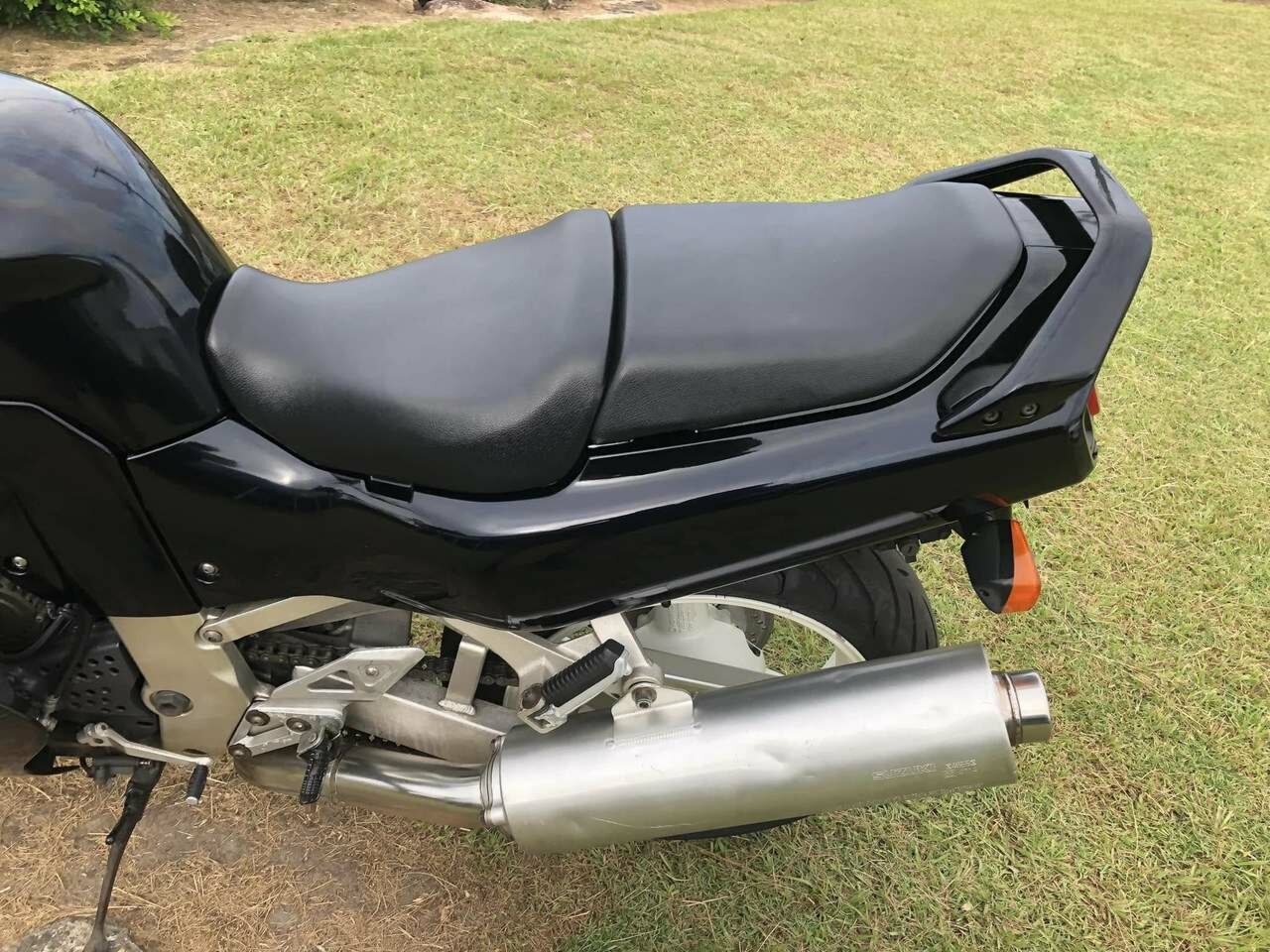 1997 SUZUKI GSX-R1100W ROAD