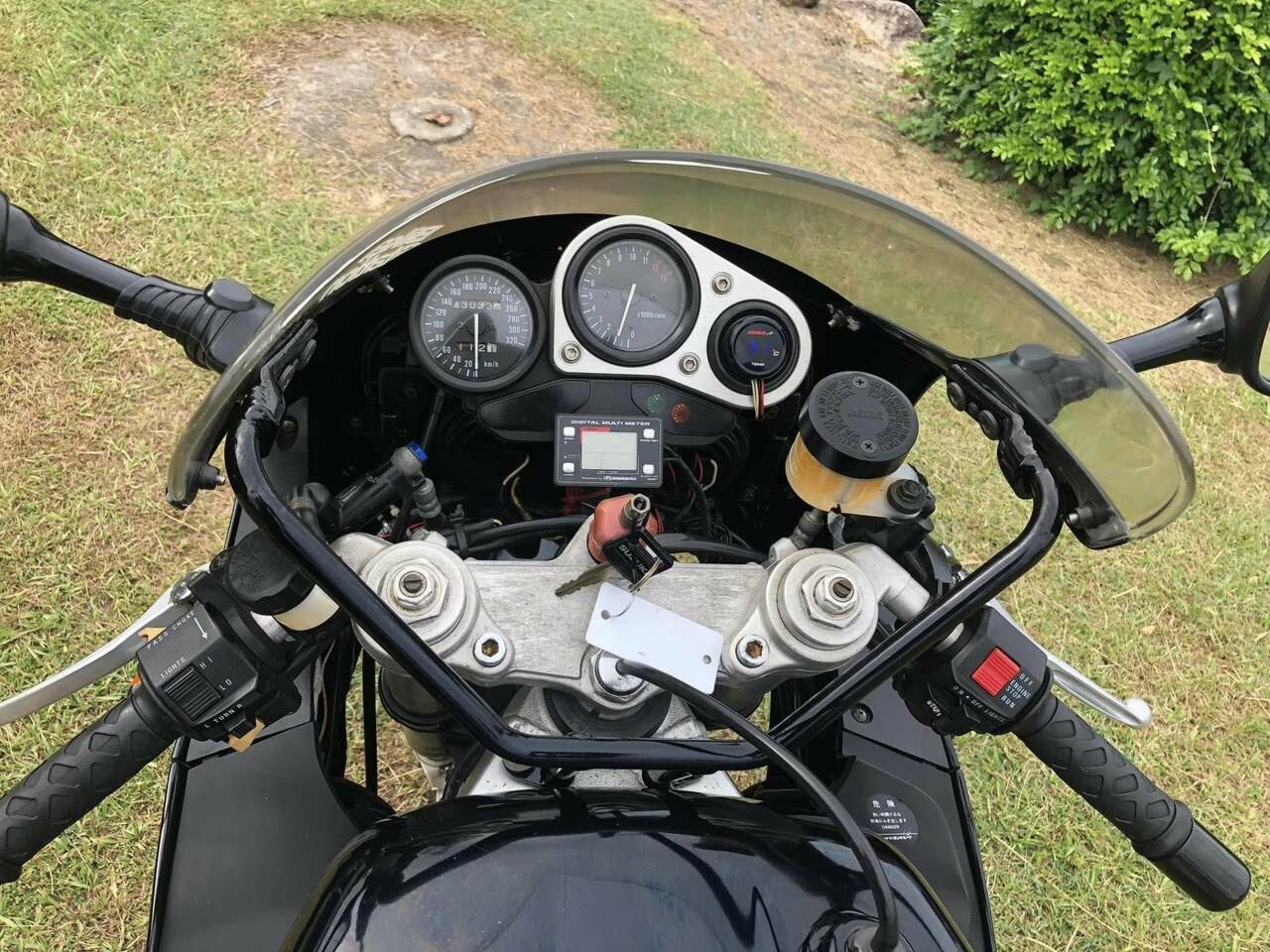 1997 SUZUKI GSX-R1100W ROAD