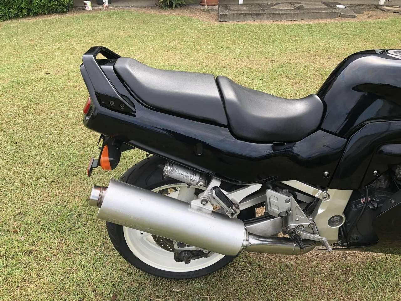1997 SUZUKI GSX-R1100W ROAD