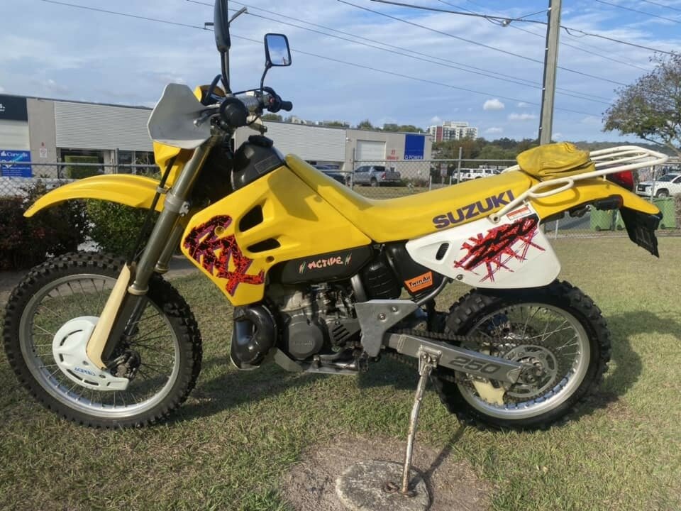 1992 SUZUKI RMX250