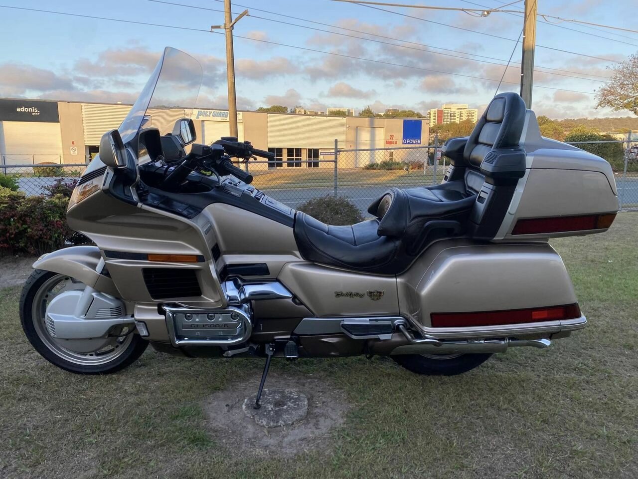 1988 HONDA GOLDWING 1500 ROAD