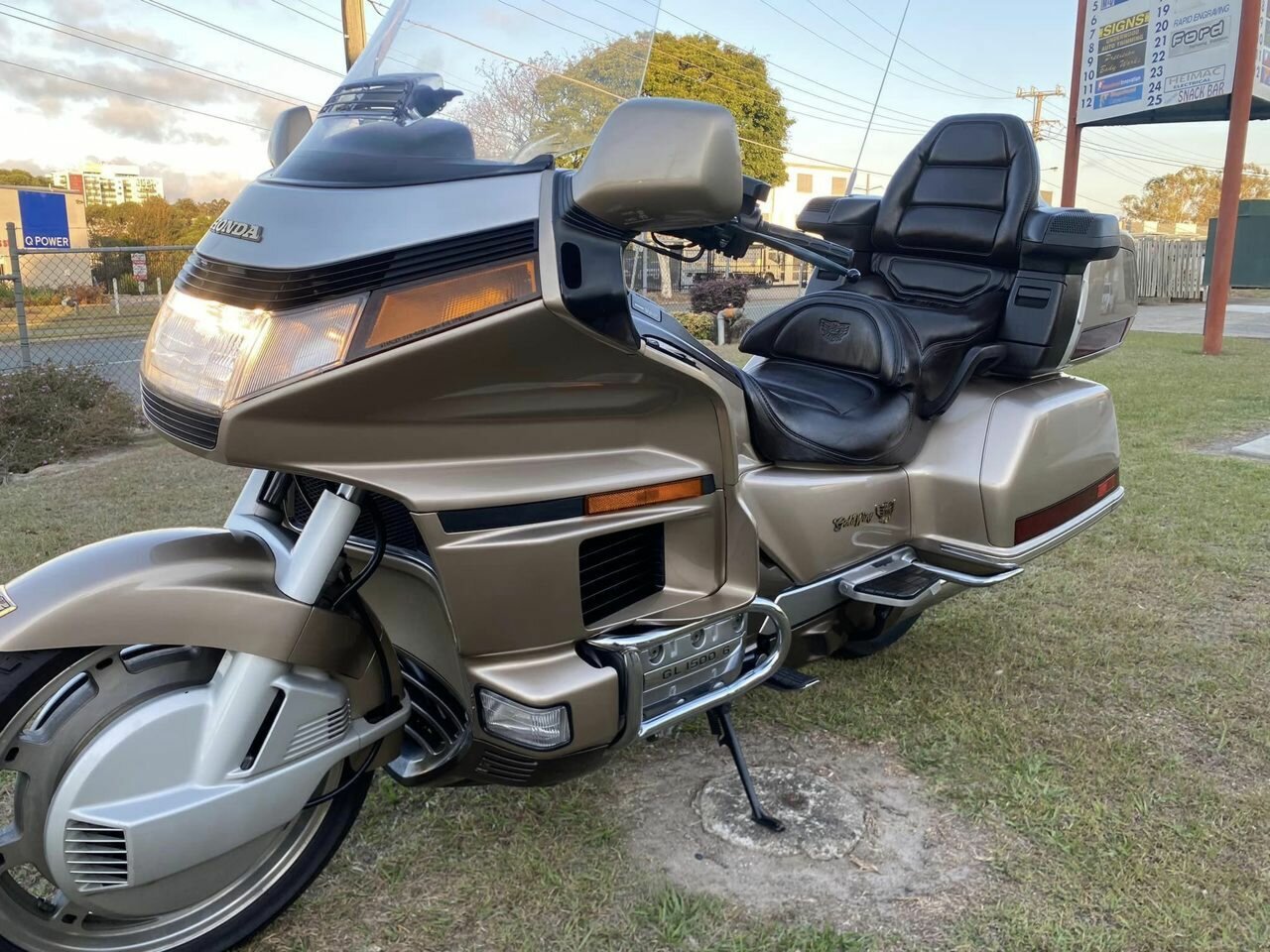1988 HONDA GOLDWING 1500 ROAD