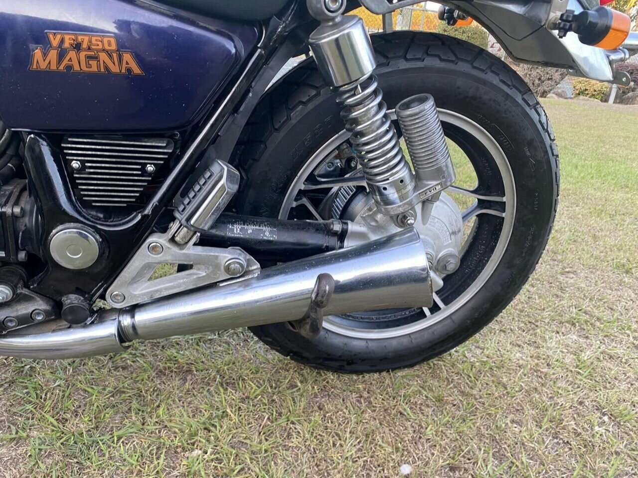 1982 HONDA VF750C ROAD