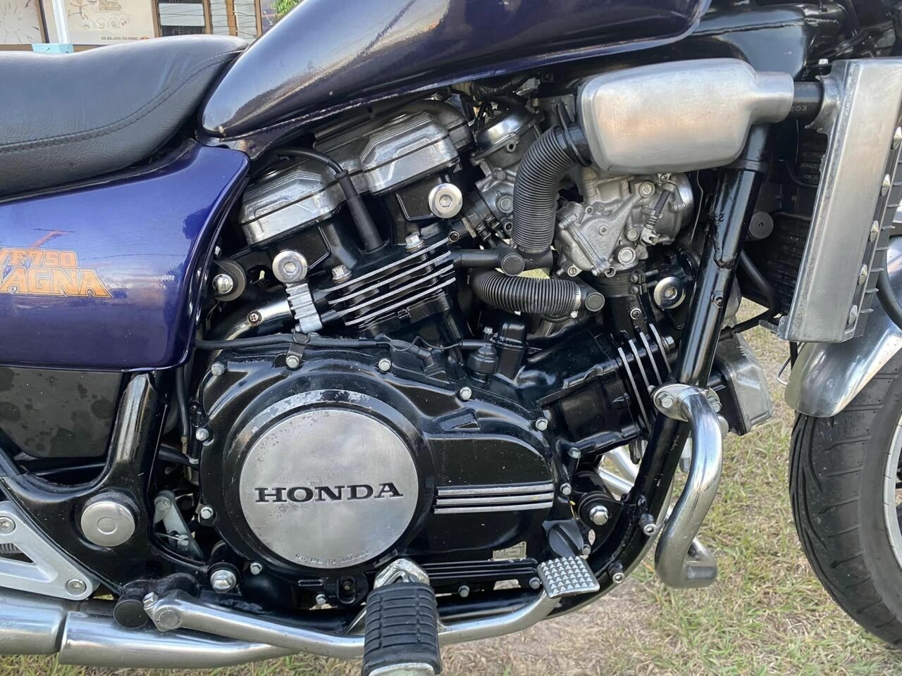 1982 HONDA VF750C ROAD