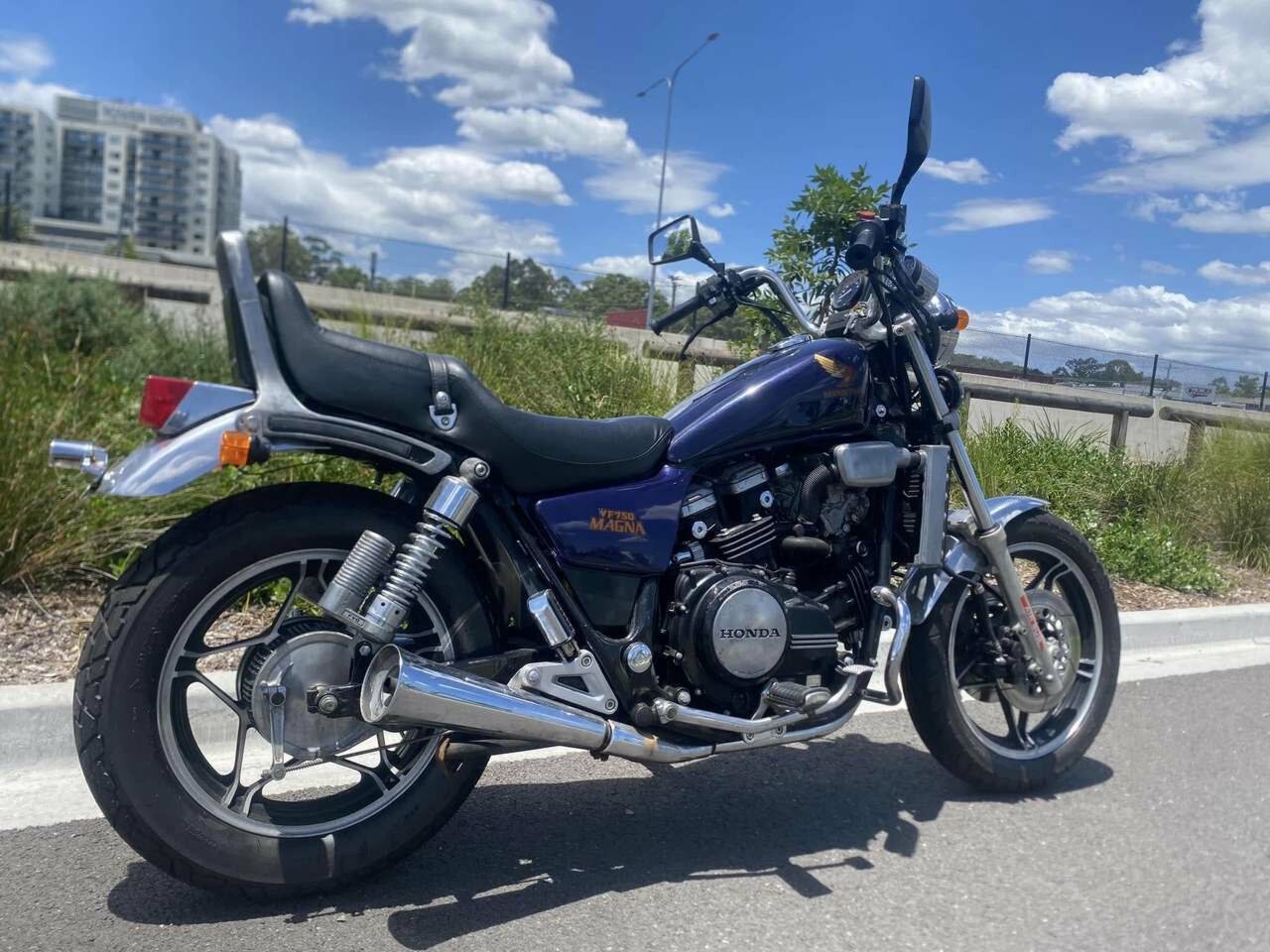 1982 HONDA VF750C ROAD