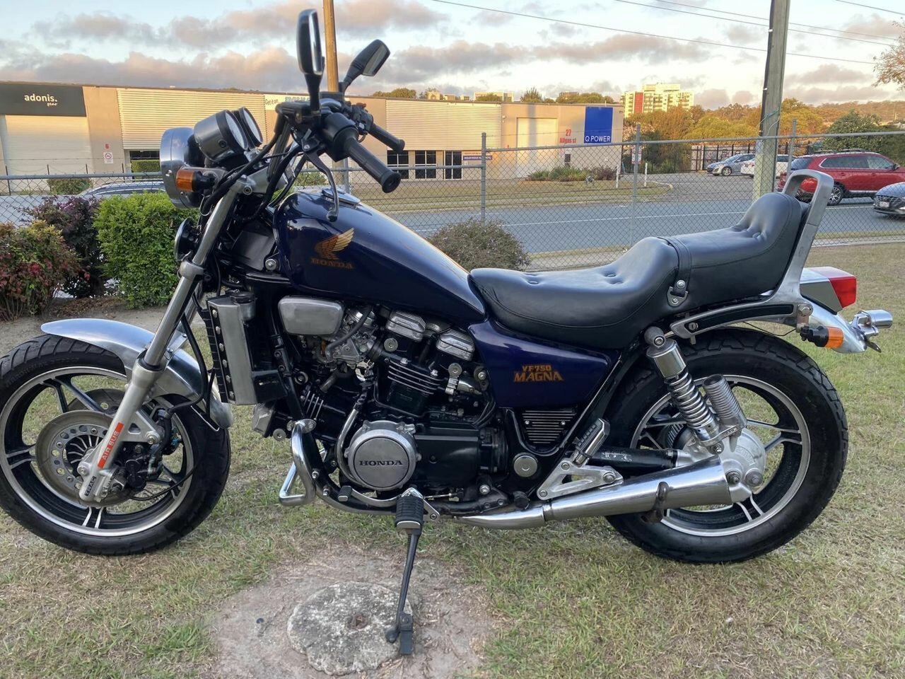 1982 HONDA VF750C ROAD
