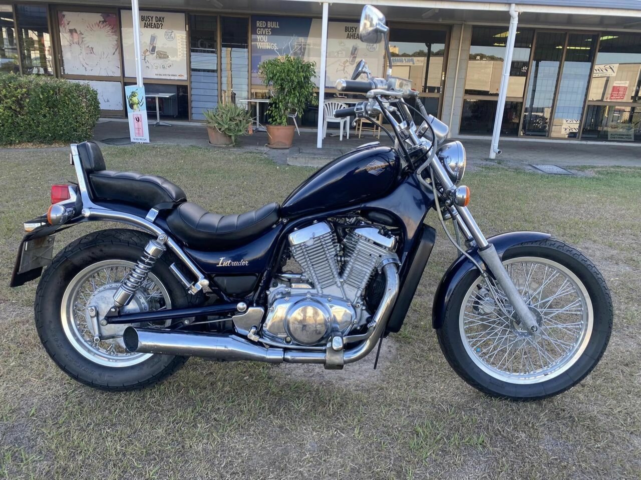 1985 SUZUKI VS750 INTRUDER CRUISER