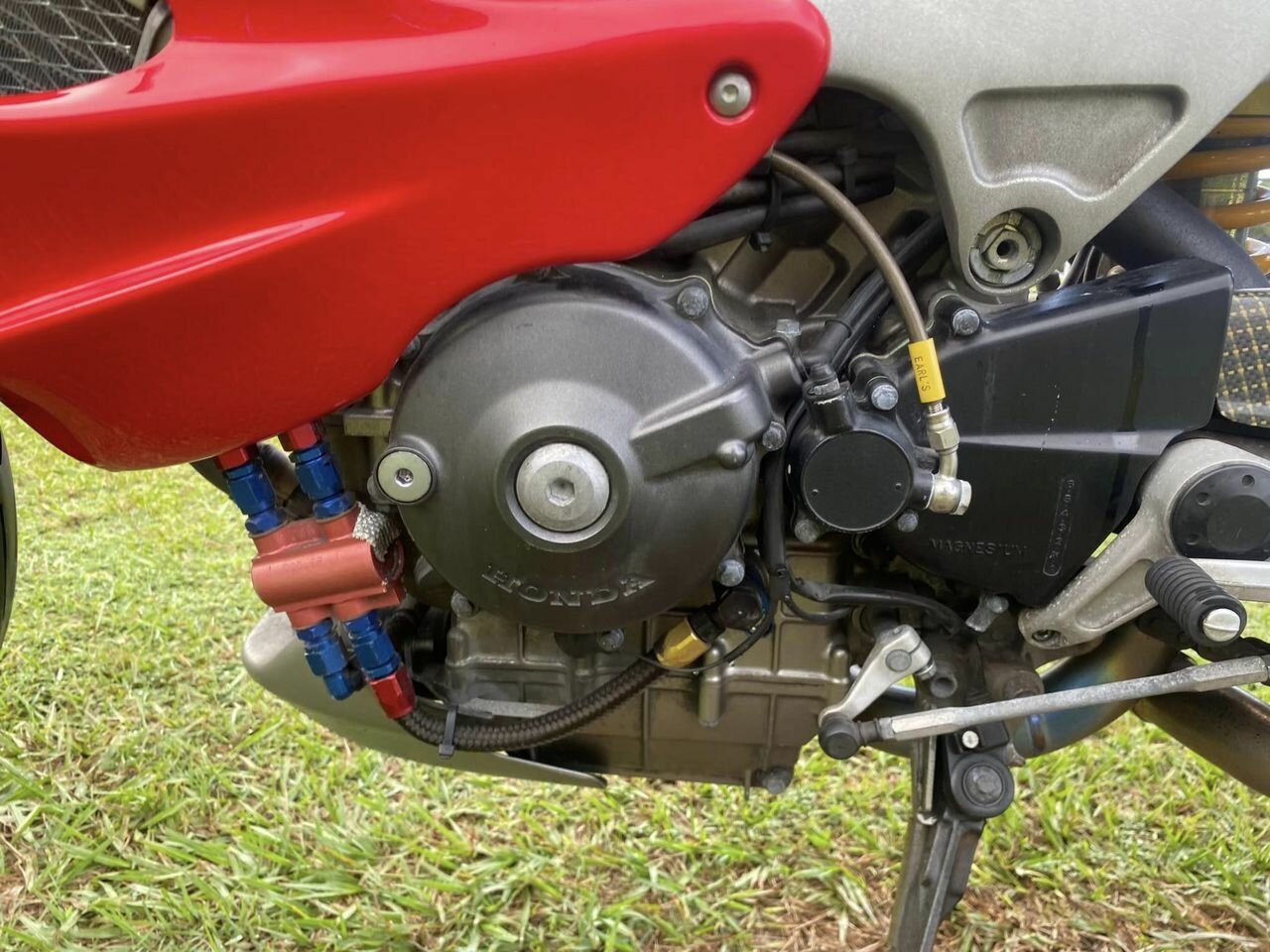 1999 HONDA VTR1000F (FIRESTORM) SPORTS