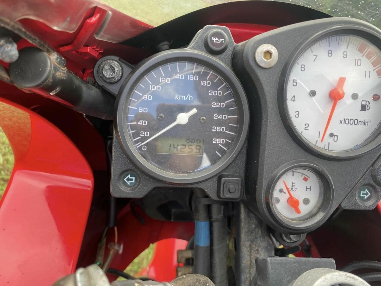 1999 HONDA VTR1000F (FIRESTORM) SPORTS