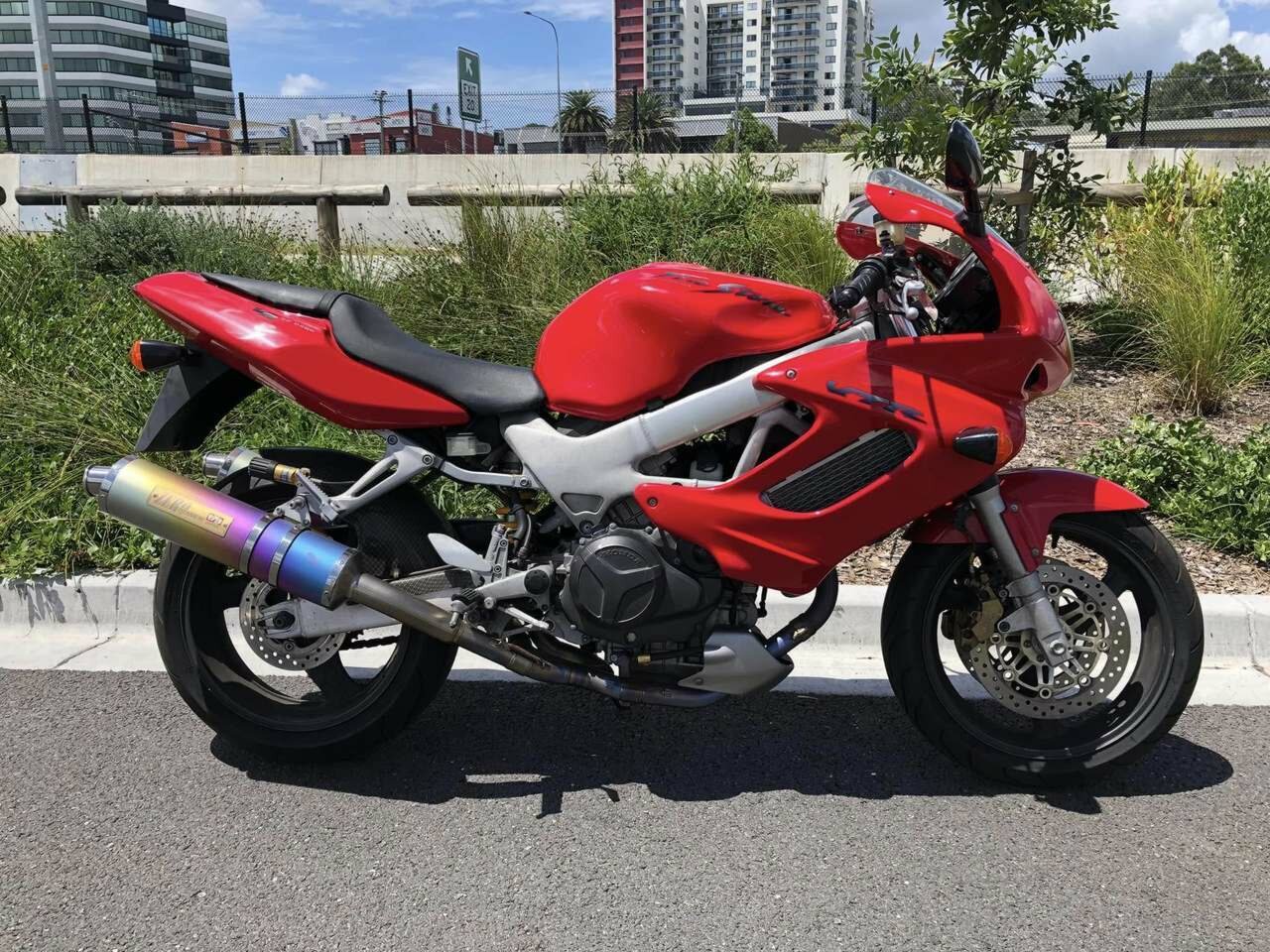 1999 HONDA VTR1000F (FIRESTORM) SPORTS