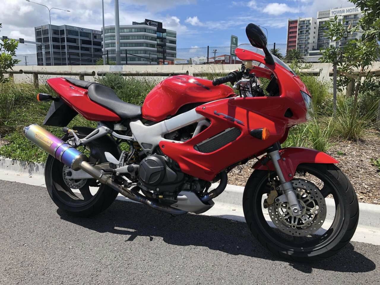 1999 HONDA VTR1000F (FIRESTORM) SPORTS