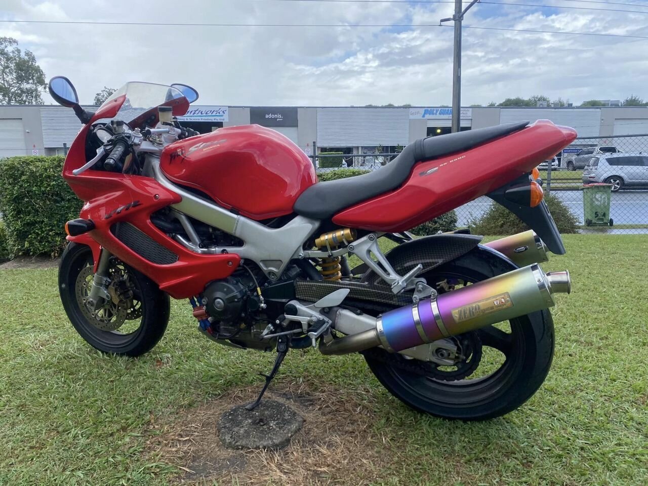1999 HONDA VTR1000F (FIRESTORM) SPORTS
