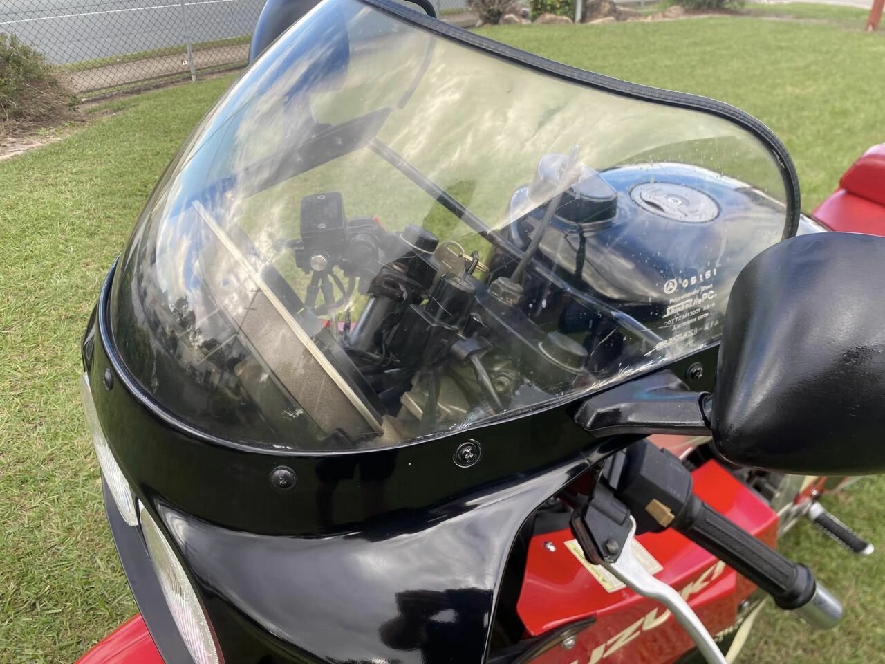 1988 SUZUKI GSXR 1100