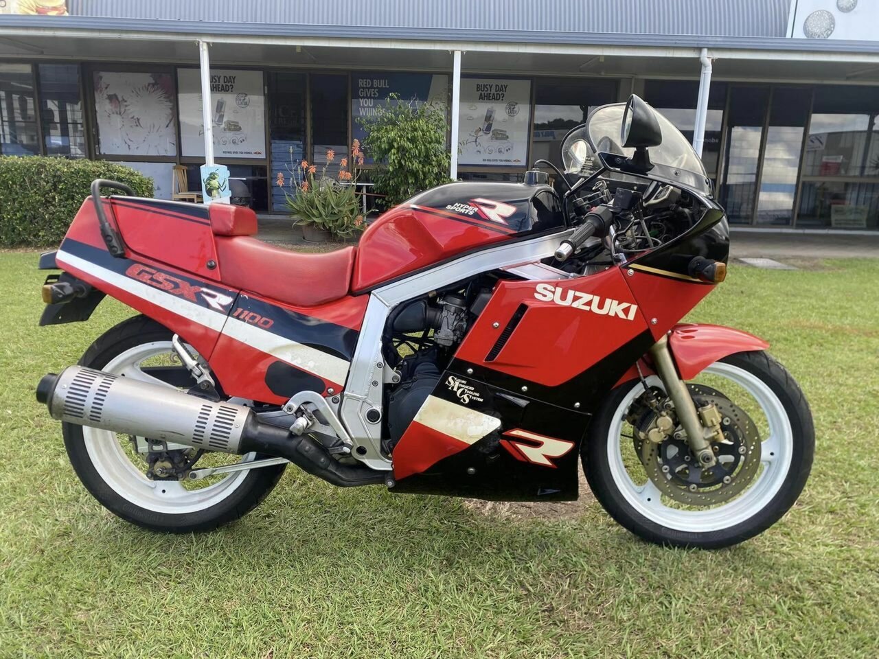 1988 SUZUKI GSXR 1100