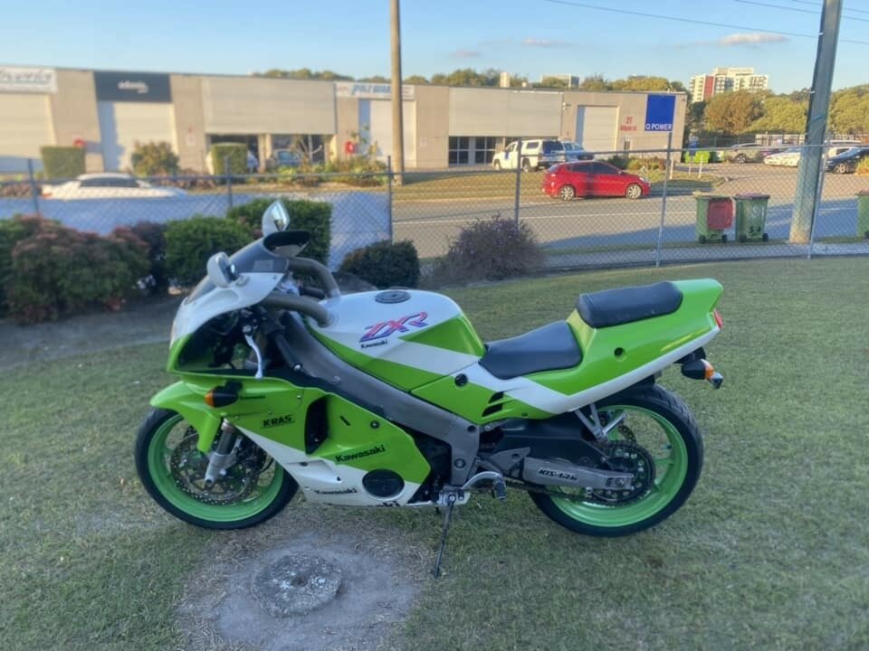 1992 KAWASAKI ZXR250 SPORTS