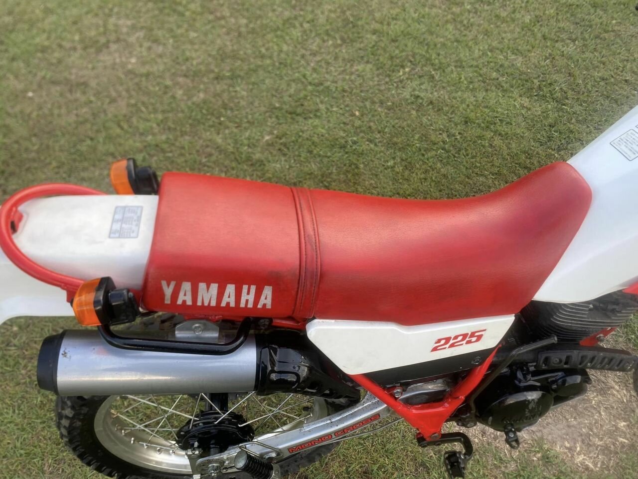 1985 YAMAHA XT 225 ENDURO