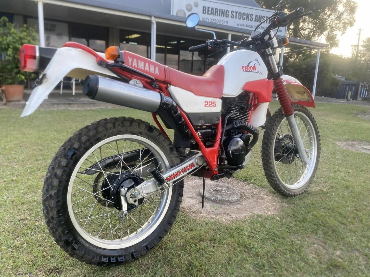 1985 YAMAHA XT 225 ENDURO