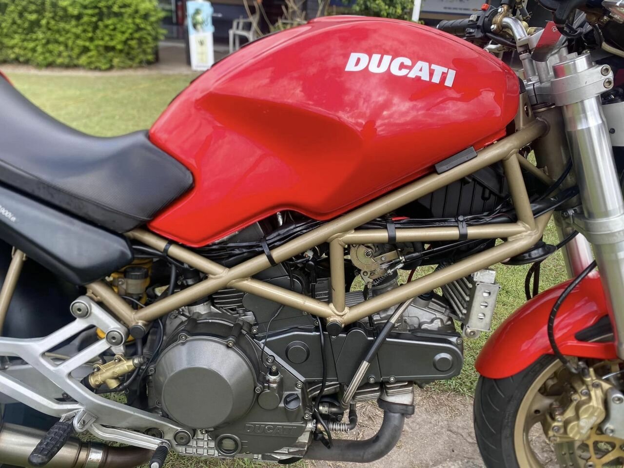 1999 DUCATI 900 MONSTER ROAD