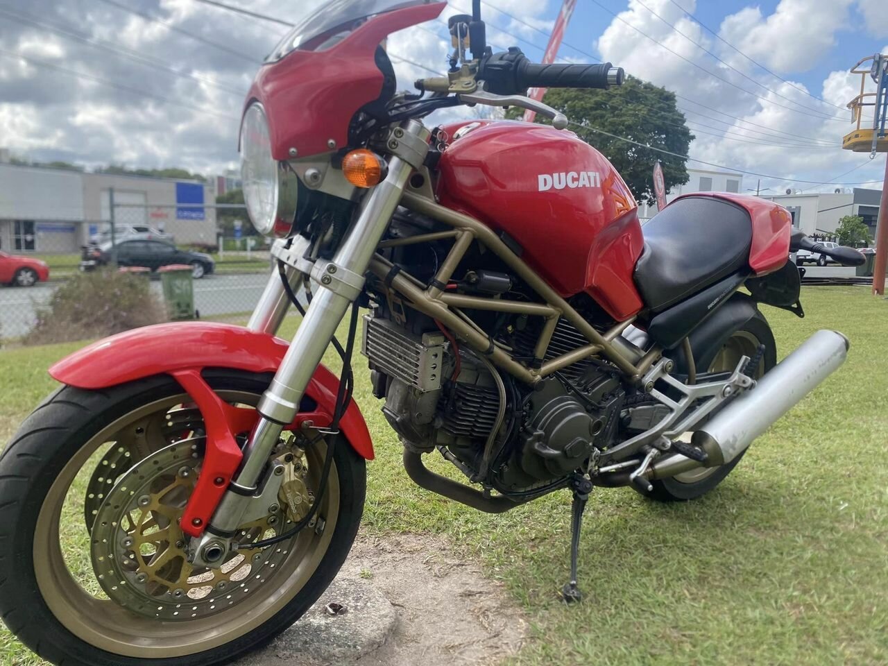 1999 DUCATI 900 MONSTER ROAD