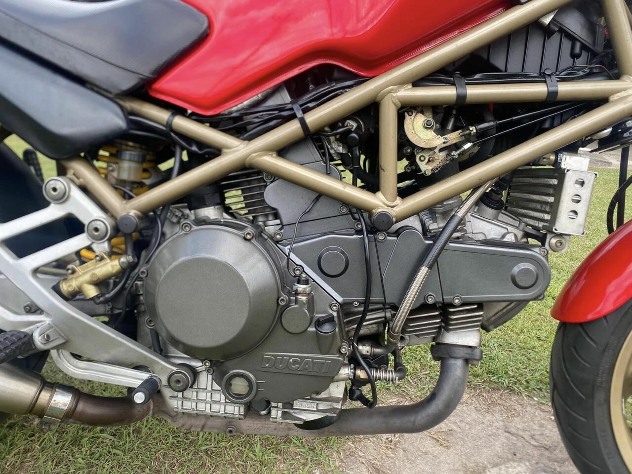 1999 DUCATI 900 MONSTER ROAD