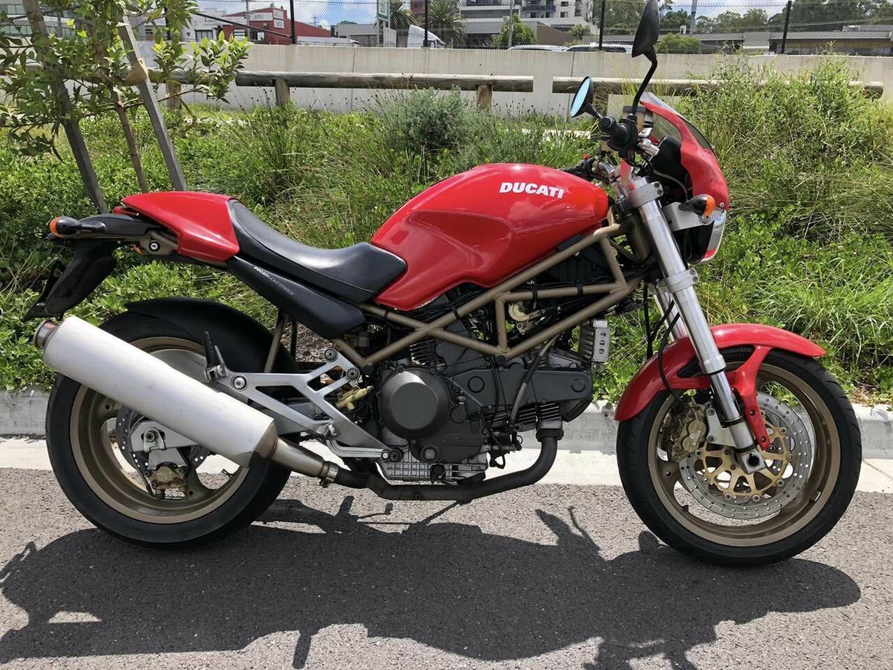 1999 DUCATI 900 MONSTER ROAD