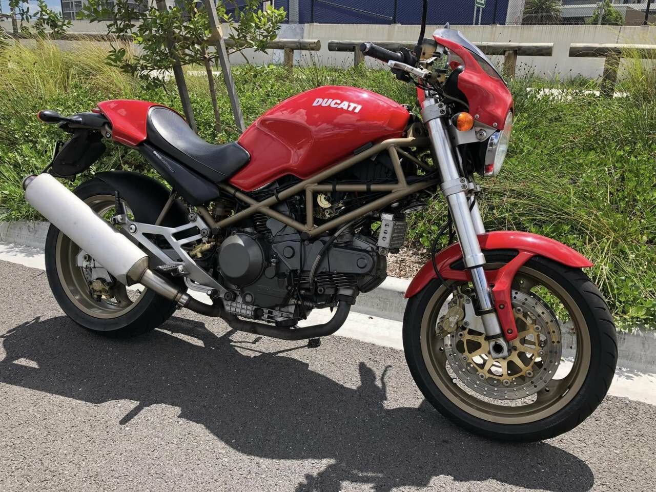 1999 DUCATI 900 MONSTER ROAD
