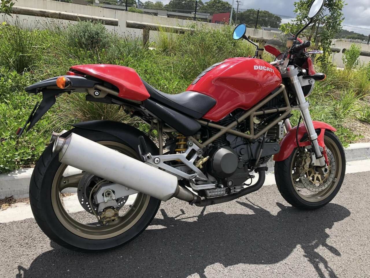 1999 DUCATI 900 MONSTER ROAD