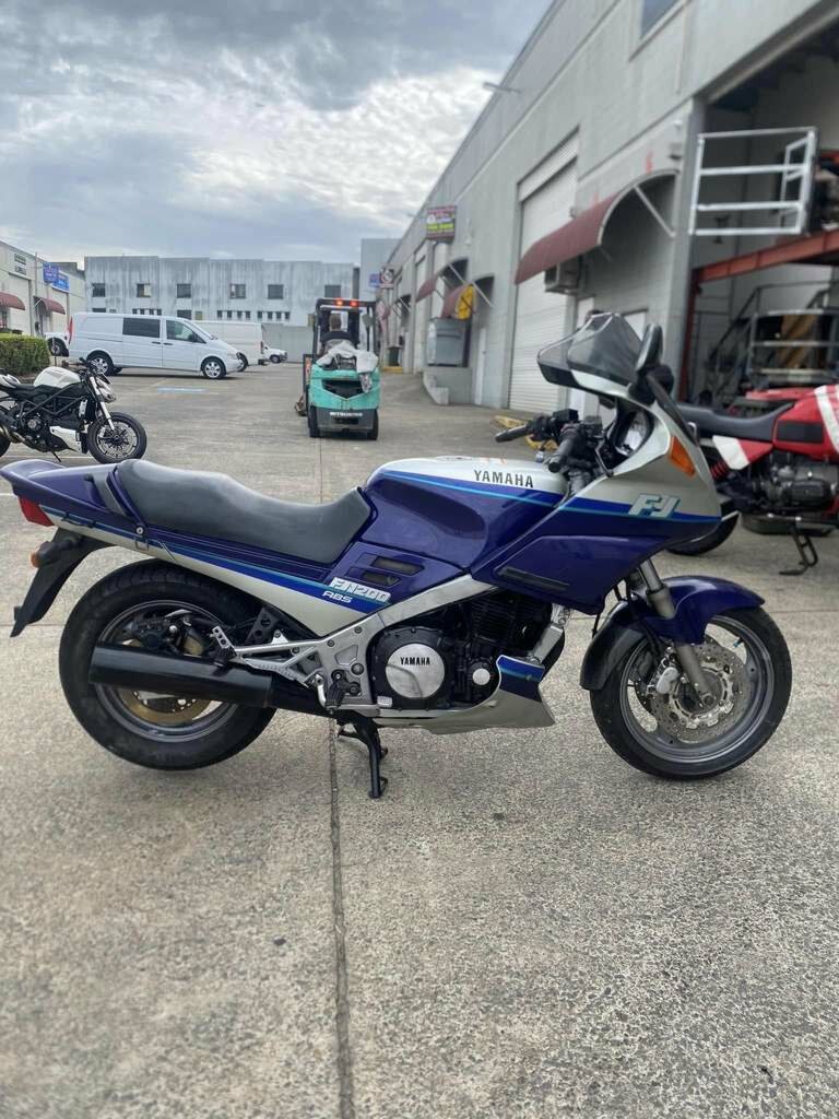 1995 YAMAHA FJ1200 ROAD