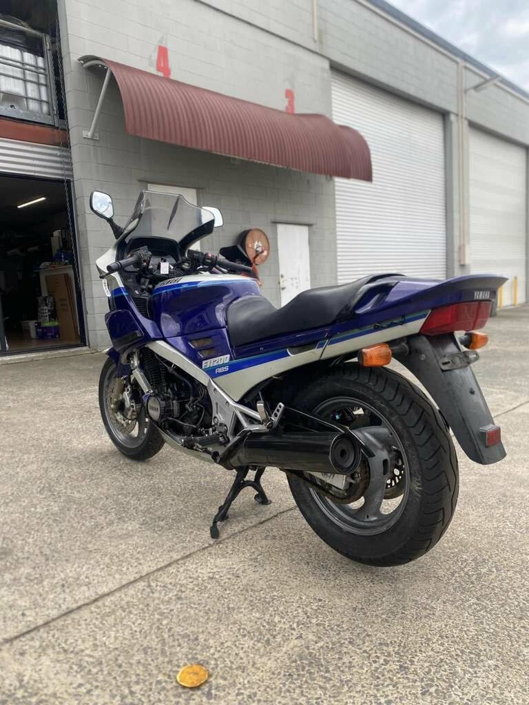 1995 YAMAHA FJ1200 ROAD