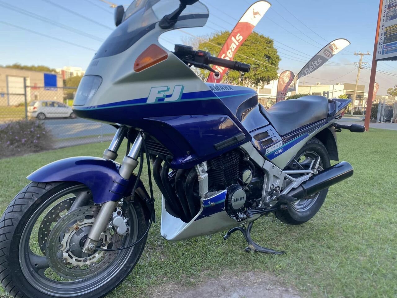 1995 YAMAHA FJ1200 ROAD