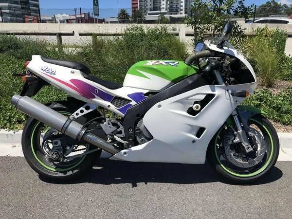 1999 KAWASAKI ZXR400 (ZX400) SPORTS