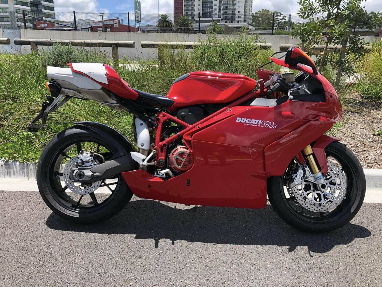 2003 DUCATI 999s SPORTS