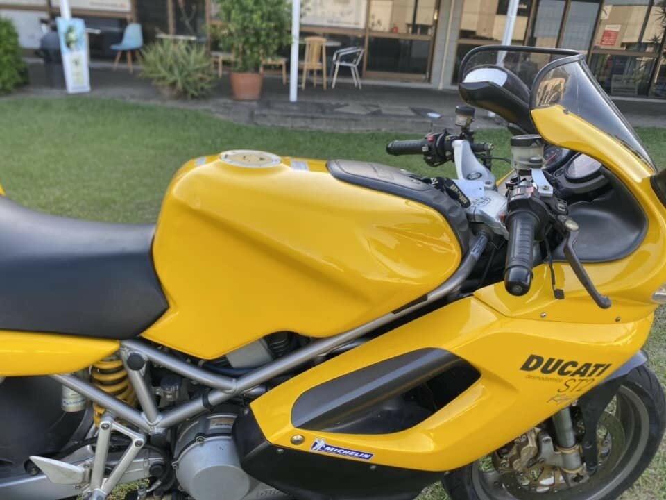 2002 DUCATI ST2 ROAD