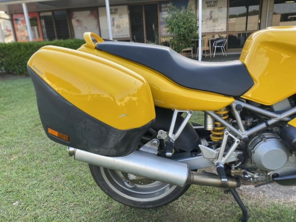2002 DUCATI ST2 ROAD
