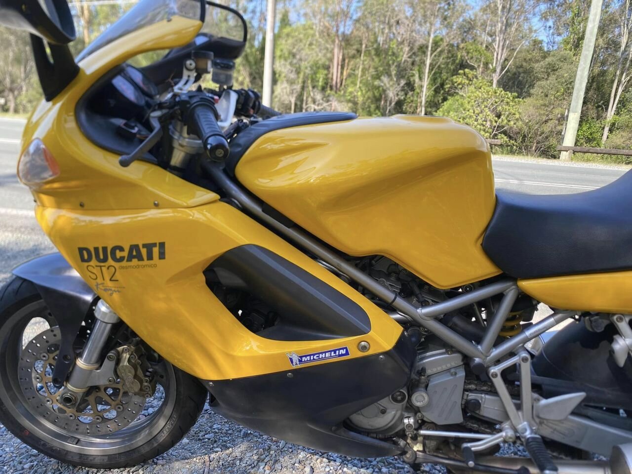 2002 DUCATI ST2 ROAD