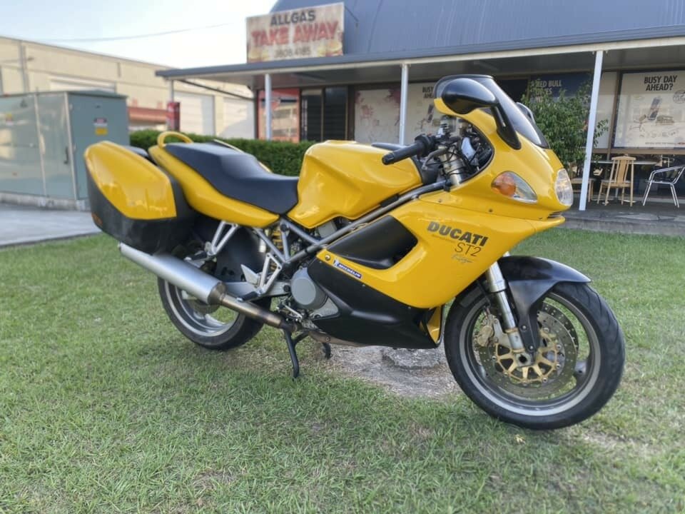 2002 DUCATI ST2 ROAD