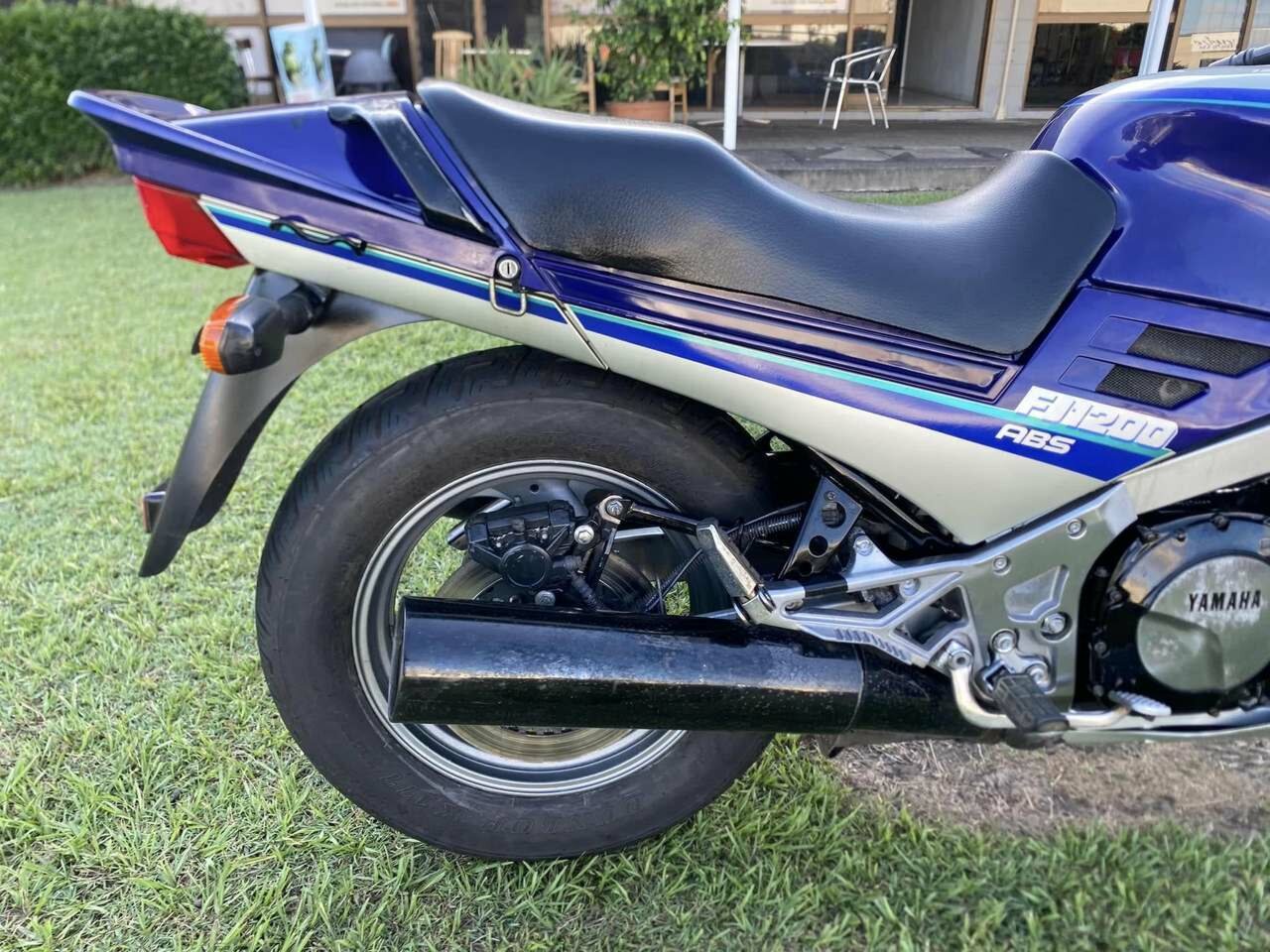 1990 YAMAHA FJ 1200 ROAD