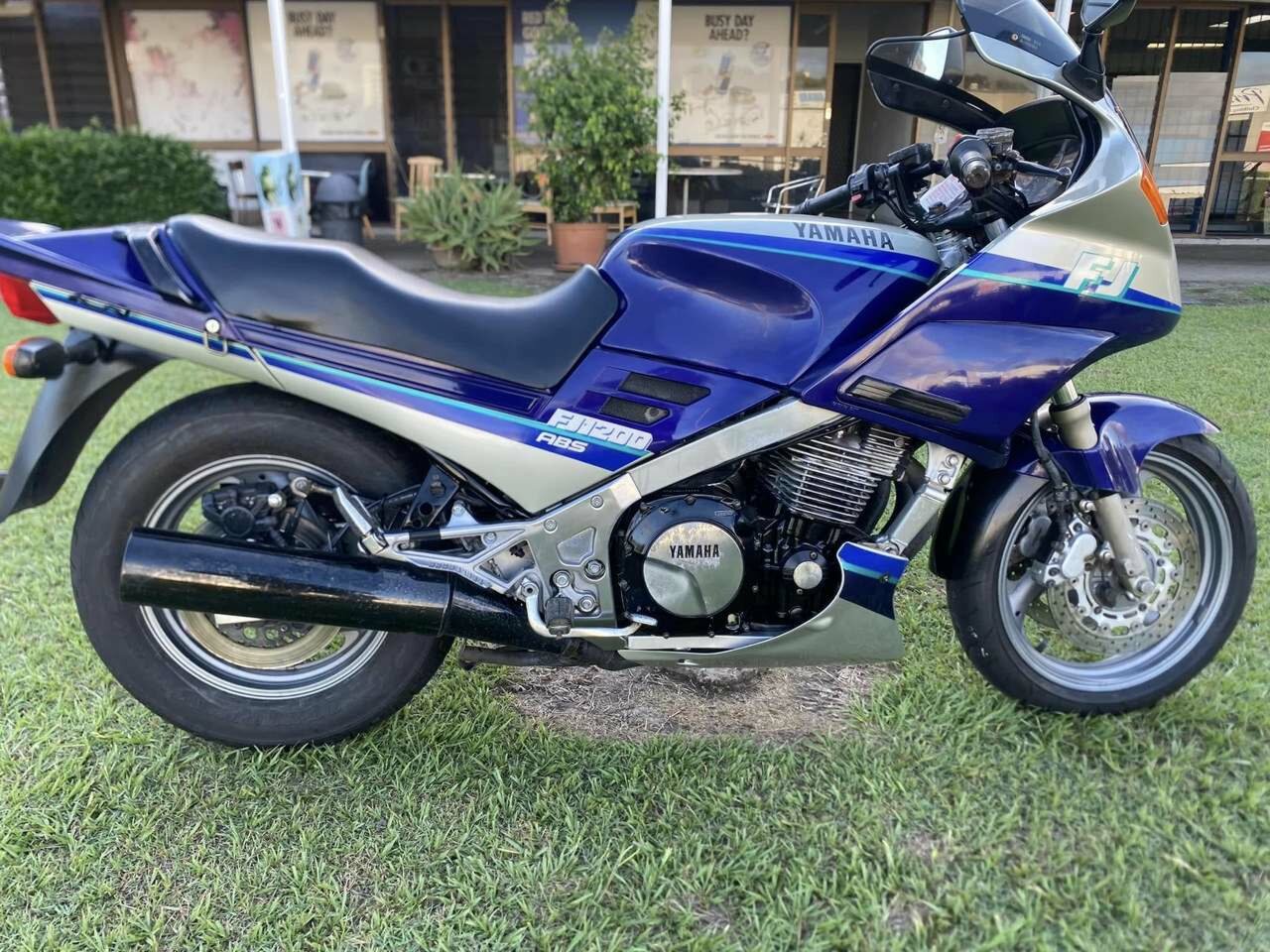 1990 YAMAHA FJ 1200 ROAD