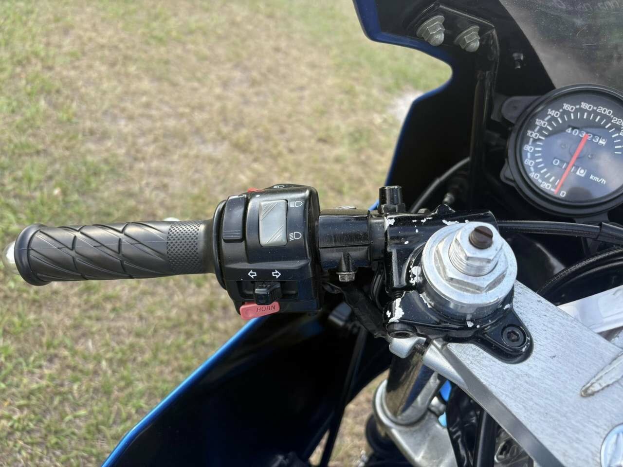 2000 YAMAHA TRX850 SPORTS