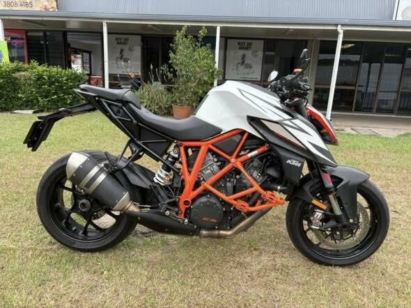 2020 KTM 1290 SUPER DUKE R SPORTS