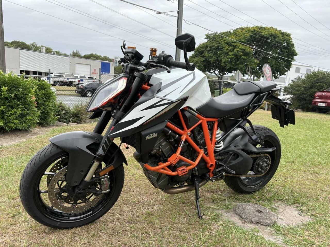 2020 KTM 1290 SUPER DUKE R SPORTS