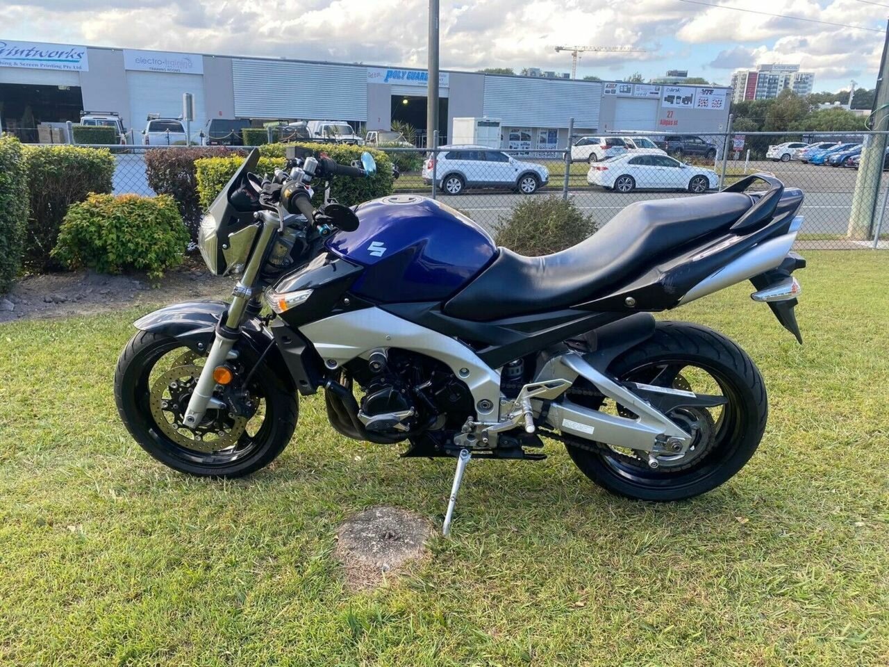 2007 SUZUKI GSR600 ROAD