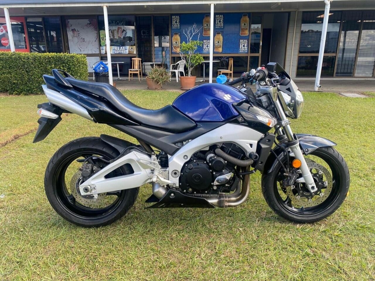 2007 SUZUKI GSR600 ROAD
