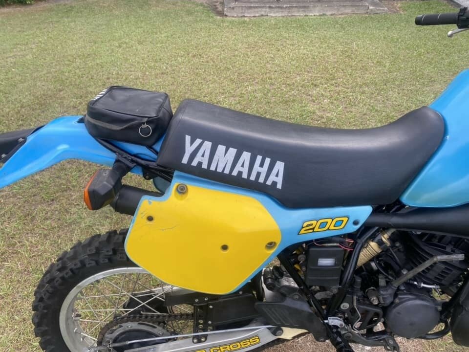 1985 YAMAHA IT200 ENDURO