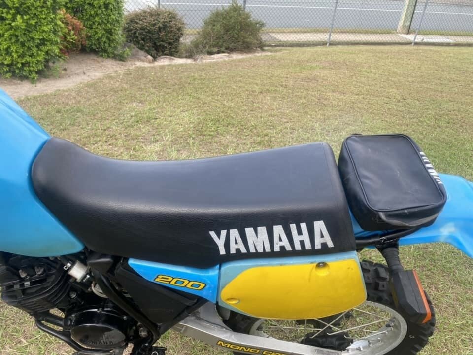 1985 YAMAHA IT200 ENDURO