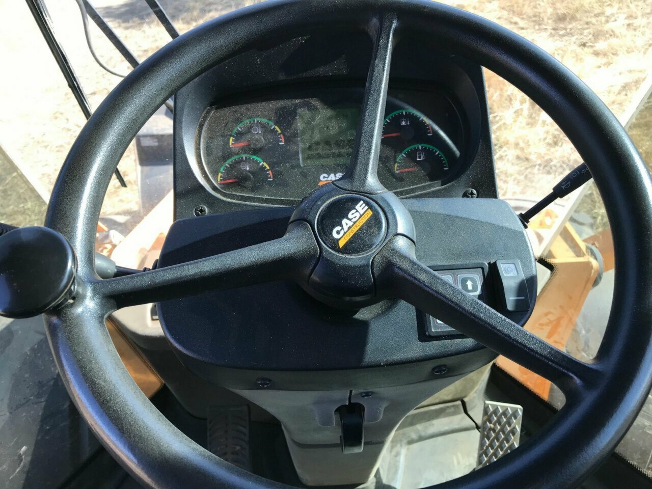 2017 CASE 621F LOADER
