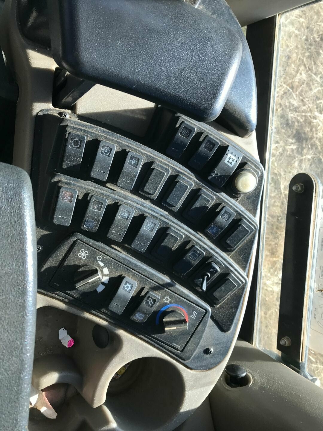 2017 CASE 621F LOADER