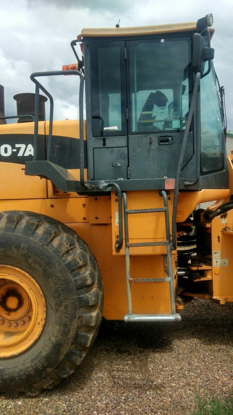 2006 HYUNDAI 770-7 LOADER