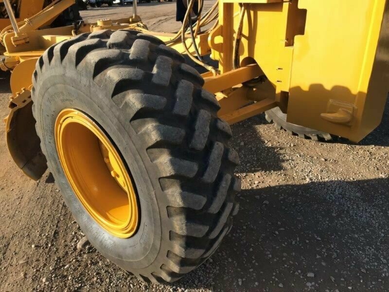 2006 CATERPILLAR 140H GRADER