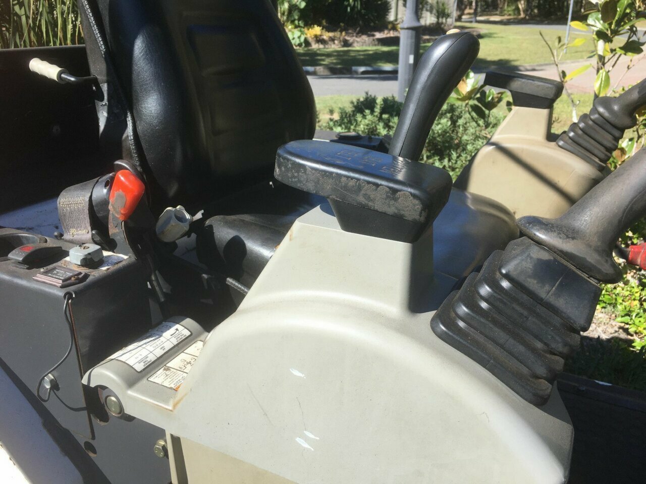 2010 BOBCAT 324 EXCAVATOR